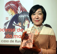 黒碕薫さんが 凱旋講演 るろうに剣心 大ヒット ブラジルは子供時代過ごした故郷 日系社会も作品に影響与え ブラジル知るならニッケイ新聞web