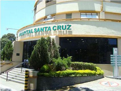 サンタクルス病院の入り口
