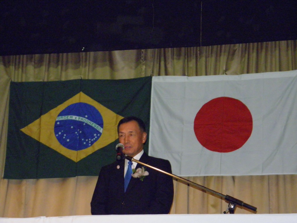 講演中の田母神氏