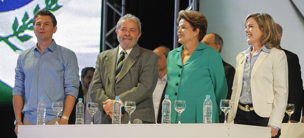３日に開催されたパラナ州での党のイベントに参加したジウマ大統領（Heinrich Aikawa/ Instituto Lula）