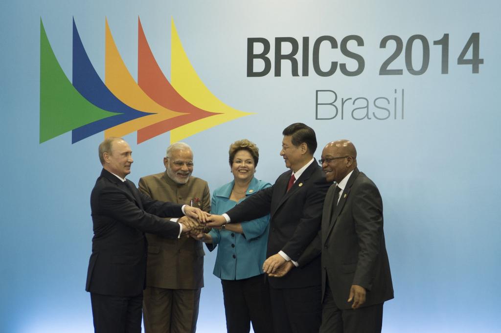 １５日のＢＲＩＣＳ会議での５カ国首脳（Marcelo Camargo/ Agência Brasil）