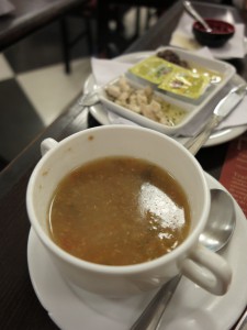 ピラニアのスープ