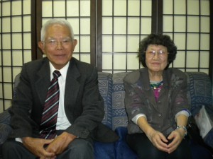 山元委員長（左）と高橋会長
