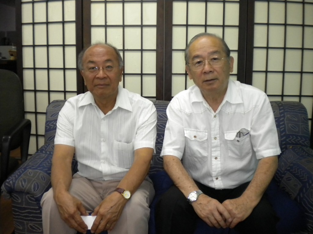 小山田前会長（左）と田呂丸会長
