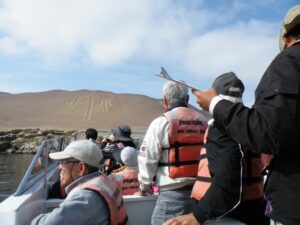 バレスタス島ツアーで見学した地上絵のレプリカ