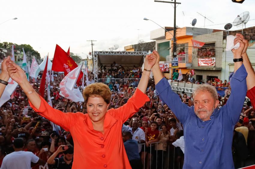 ２１日のジウマ氏とルーラ氏（Ichiro Guerra/Dilma 13）