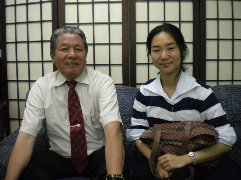 尾西会長（左）と幸江さん