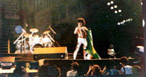１９８５年、第１回ロック・イン・リオのクイーンのステージ～（ウィキペディアより）