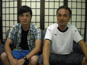 谷上さん（左）と拝藤さん