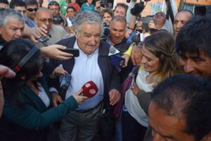 大統領選投票を終えたばかりのムヒカ大統領（2014年10月26日、Foto: Presidencia do Uruguai）