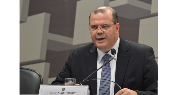連邦政府の会計不正疑惑で説明を求められている中銀のトンビニ総裁（Antônio Cruz/Agência Brasil）