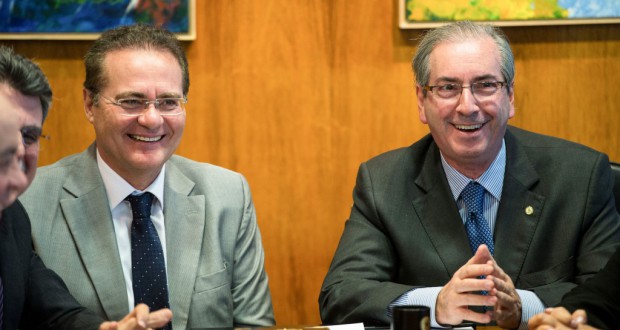 エドゥアルド・クーニャ下院議長（右）(Marcelo Camargo/Agencia Brasil)
