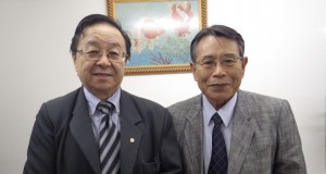 来社した（左から）宮村副会長、中沢会長