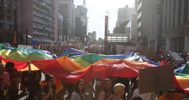 ７日に開催されたパウリスタ大通りでのゲイ・パレード（Paulo Pinto/Fotos Públicas）