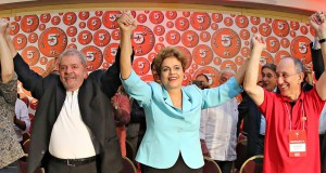 11日のＰＴ党大会でのジウマ大統領ら（Ricardo Stuckert/Instituto Lula）