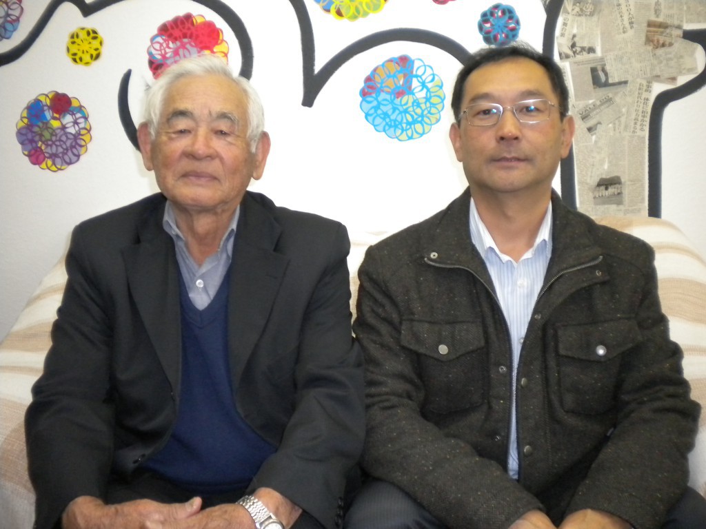 田畑実行委（左）と田中会長