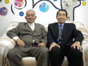 山田会長（左）と吉田副会長