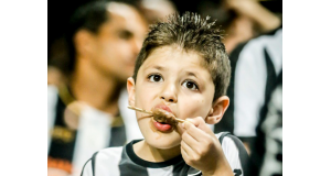 この子たちが大人になってもサッカーを楽しめるように、各クラブの自助努力を（Bruno Cantini/Clube Atletico Mineiro）