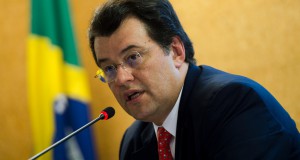 エドゥアルド・ブラガ鉱山動力相（Marcelo Camargo/Agencia Brasil）