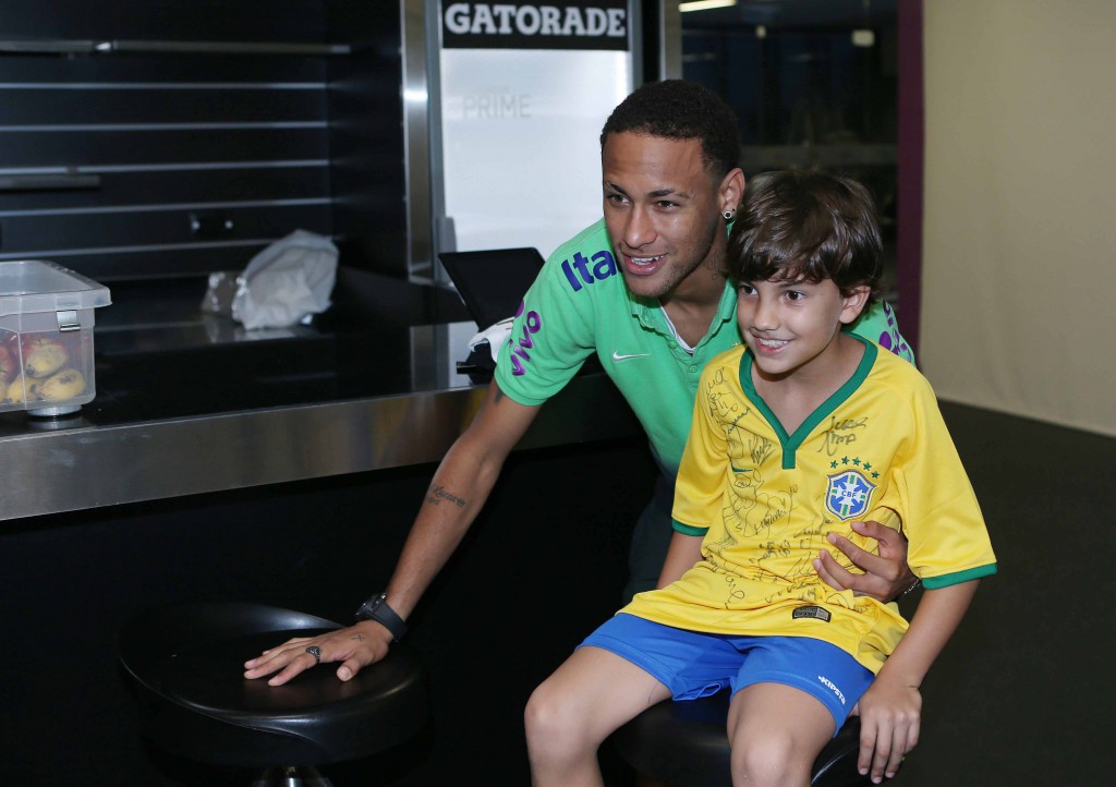 ネイマール初のｗ杯予選 いきなり迎えた大一番 手負いのアルゼンチンと敵地で対戦 ブラジル知るならニッケイ新聞web