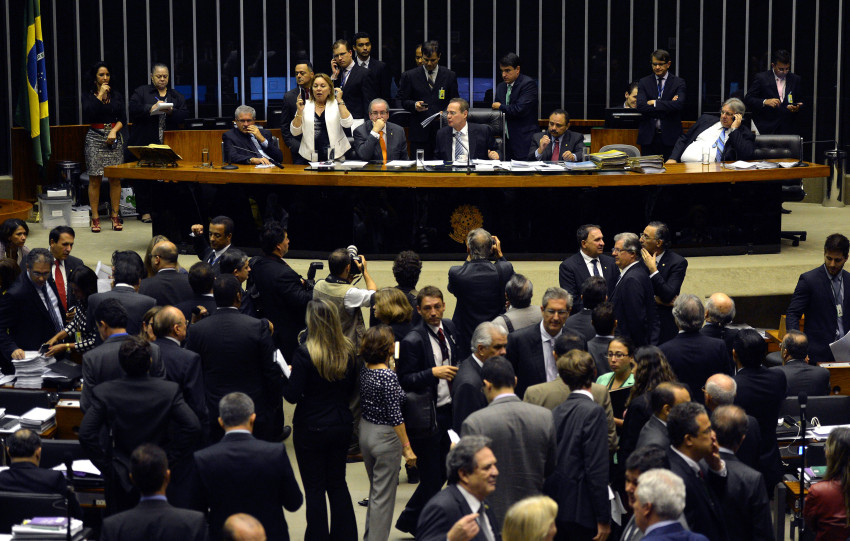 １８日の議会の様子（José Cruz/Agência Brasil）
