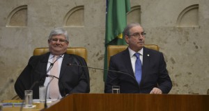 ジャノー長官（左）とクーニャ議長（José Cruz/Agência Brasil）