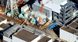 汚染水漏れが続くなど事故収束のめどが立たない東京電力福島第１原発 ＝２０１３年１１月２１日(共同)