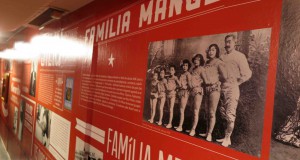 ＣＭＣには「Família Mange」と大書きされた展示スペースには、万次本人と子どもたちの写真があった