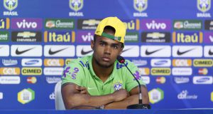 欧州での過酷なシーズンが災いしたか、内転筋痛で離脱のダグラス・コスタ（Rafael Ribeiro/CBF）