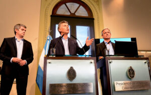 アルゼンチン近代化プランを発表するマクリ大統領（Foto: Casa Rosada/Gobierno de Argentina）