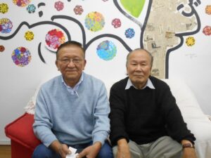 案内のため来社した片山会長、文野副会長