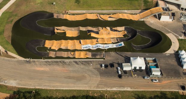 デオドーロ・スポーツ・コンプレックス内のモトクロス場（Renato Sette Camara/Prefeitura do Rio）