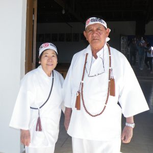 津野アマデウさん（右）と娘の早苗さん