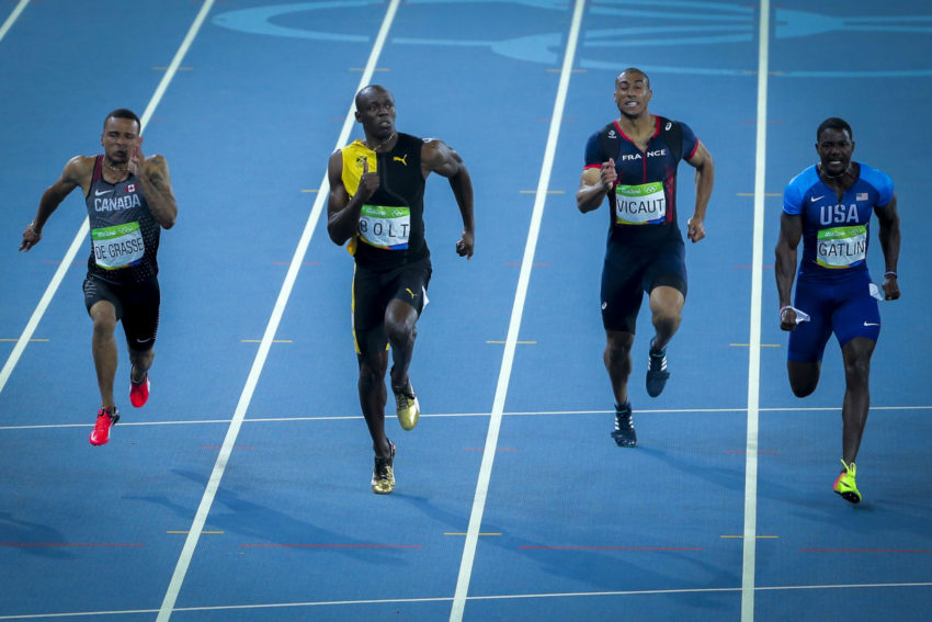 １４日のリオ五輪１００メートル走で、ボルト(左から２番目)とガトリン(右から１番目）(Ministério do Esporte)