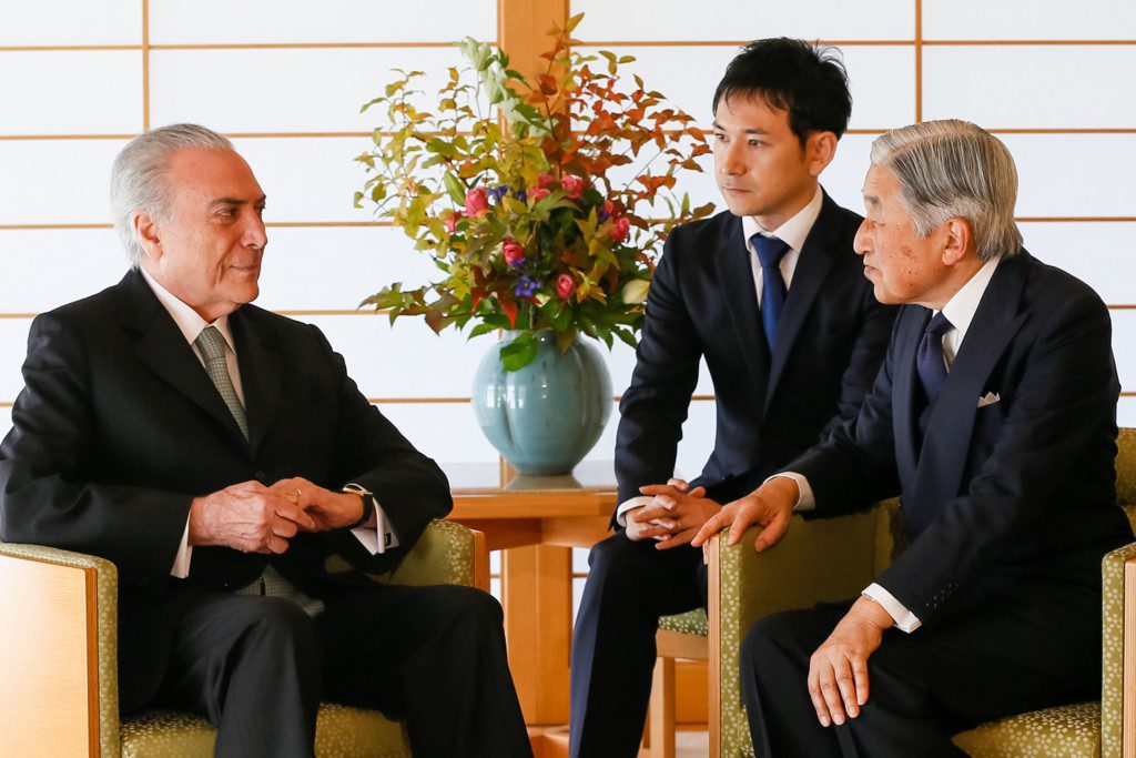 ）天皇陛下と会見したテメル大統領（Foto: Beto Barata/PR）