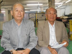 来社した田路丸会長、小山田さん