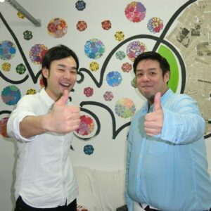 （左から）折井さんと中村さん