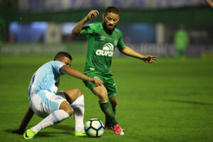 ブラジル全国選手権１部の第３節で、唯一の月曜開催となったシャペコエンセｘアヴァイーＦＣ戦（Sirli Freitas）