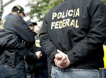 捜査に当たった連警の職員たち（Marcelo Camargo/Agencia Brasil）