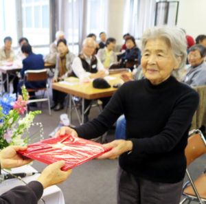 席題の総合得点で１位に輝いた小村広江さん