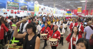 ブラジル日系社会を代表するイベントに育った県連日本祭り