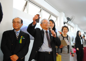 御年９０歳の山本さん「乾杯！ＶＩＶＡ！サウーヂ！」