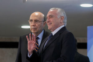 テメル大統領とメイレレス財相（Beto Barata/PR/FotosPúblicas）
