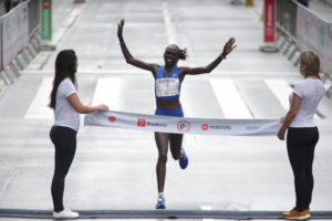 女子の部で優勝したフロメナ・チェイェッチ（Paulo Pinto/FotosPublicas）