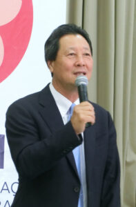 パラナ移民１１０周年の祭典委員長でもある西森下議