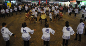 品評会で行われた盆踊りの様子