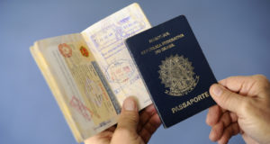 四世が使うブラジルのパスポート