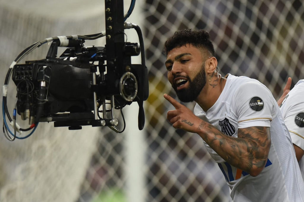 ゴールを決めてカメラにニッコリ微笑むガビ・ゴール（Ivan Storti/Santos FC）