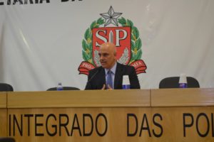 １２年のサンパウロ州では強盗殺人などの犯罪が減少と報告されたが（参考映像、Nathalia Manzaro/Secretaria de Segurança Pública de SP）