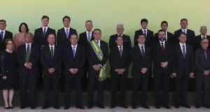 新しく就任した内閣（Foto Valter Campanato/Agência Brasil）
